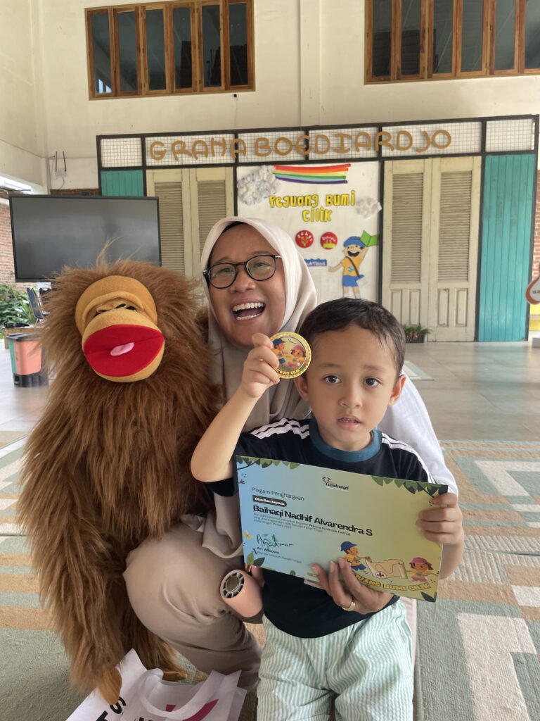 Read more about the article Pejuang Bumi Cilik Festival: Pop Up Class Anak untuk Rayakan Hari Bumi dengan Cara Seru