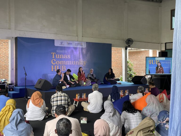 Read more about the article Road to Tunas Community Hub: Sekolah Tanah Tingal Dukung Implementasi Peraturan Pemerintah Komdigi No. 9 Tahun 2026